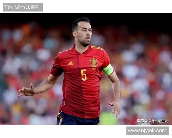 足球巨星面对黑粉评论的真实反应与幽默回应大揭秘